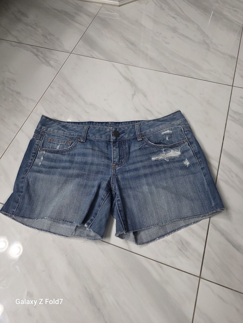American Eagle Outfitters Faded Blue Distressed Denim Shorts